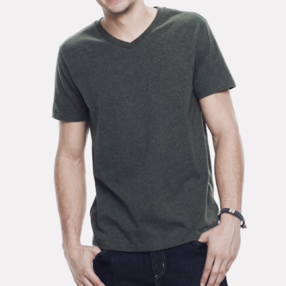 Men's Urban Pipeline® Ultimate V-Neck Fashion Tee